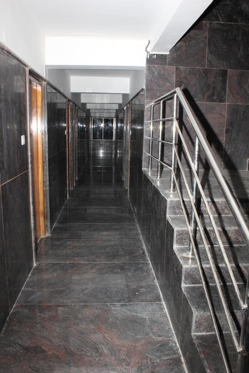 Sdd Residency Hotel Tiruvannámalaj Kültér fotó